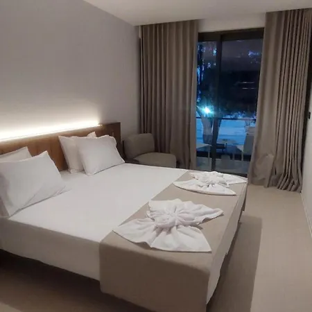Aeon Blue Otel Selianítika